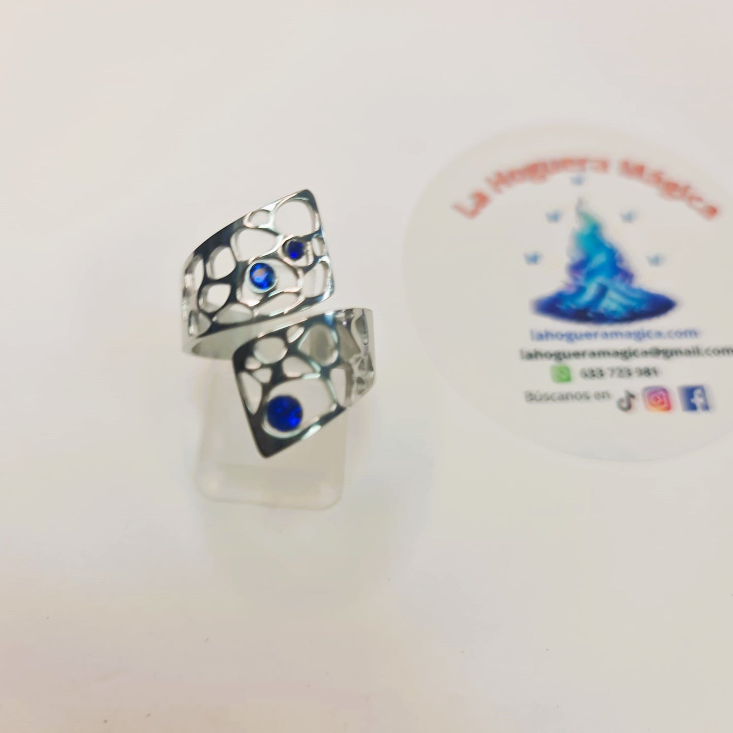 Anillo de Acero Ajustable con Piedra Azul