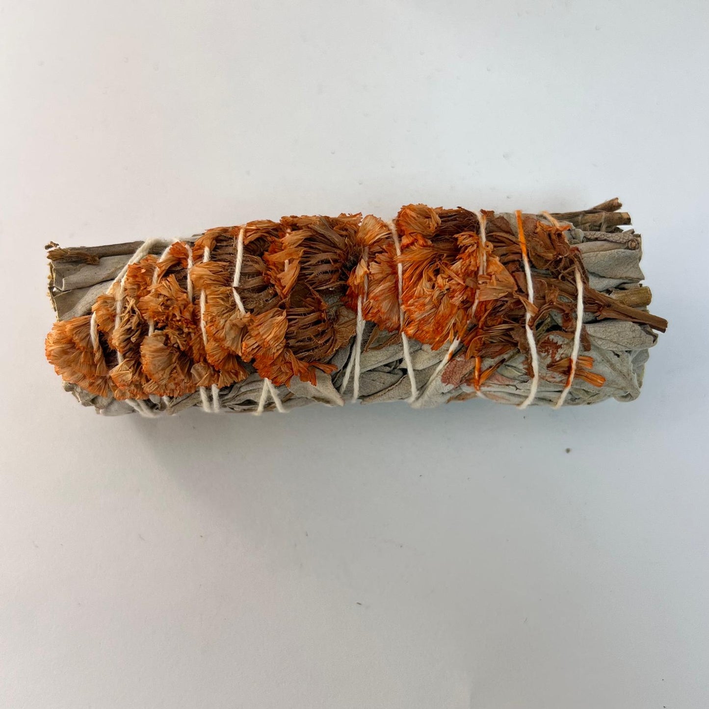 Sahumerio - Atadito de Salvia Blanca con Sinuata Naranja