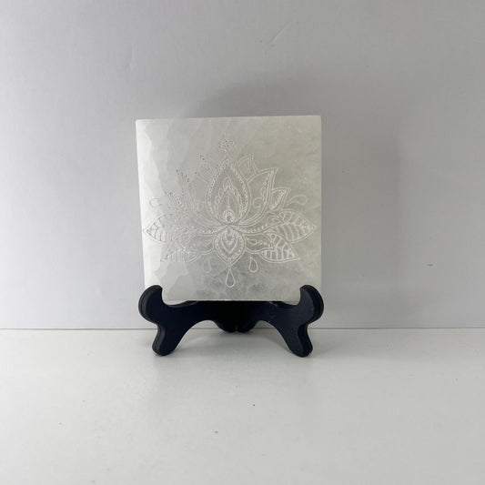 Selenita - Placa de Selenita Cuadrada de Flor de Loto Blanco