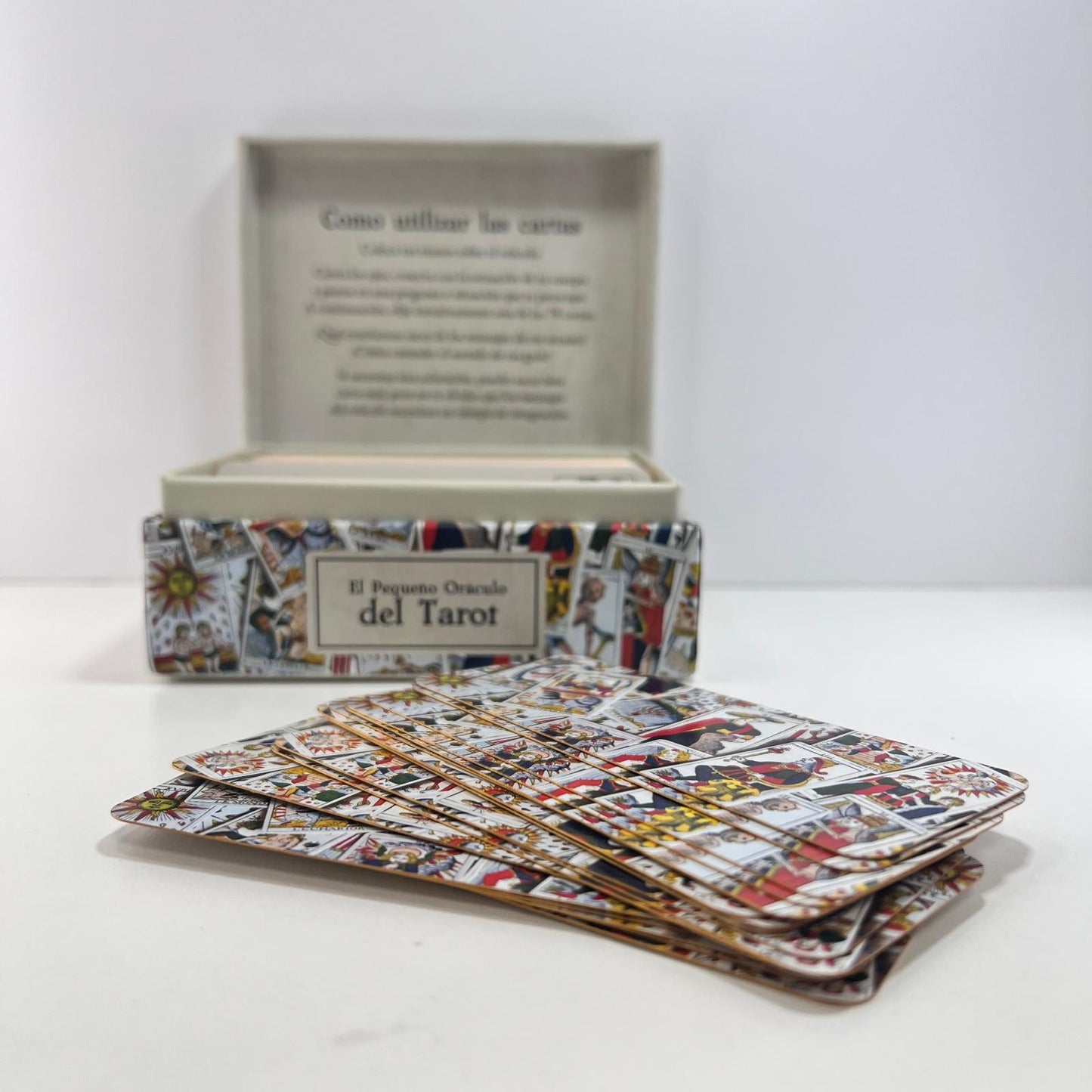 Oráculo - El Pequeño Oráculo del Tarot