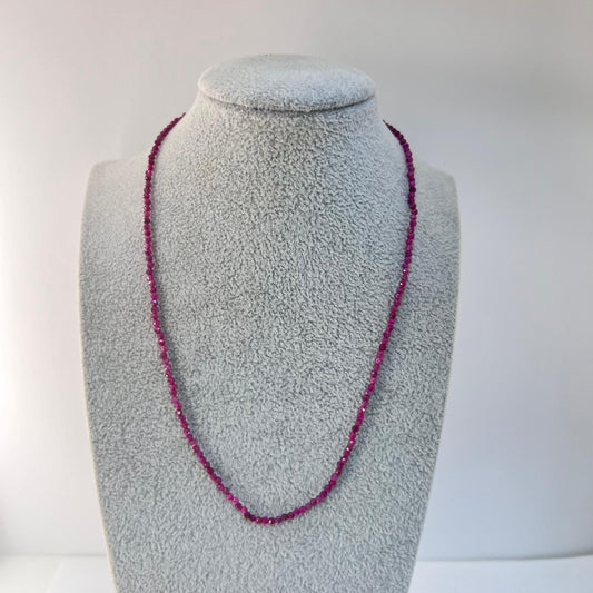 Collar - Choker Rubí