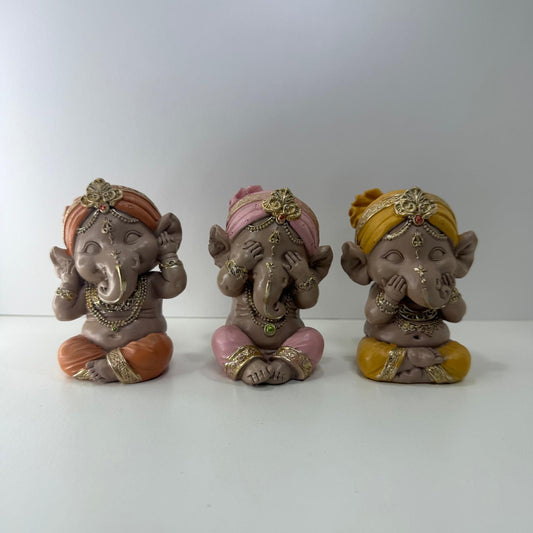 Figura - 3 Elefantitos de Oír, Ver y Callar (Rojo, Rosa y Amarillo)