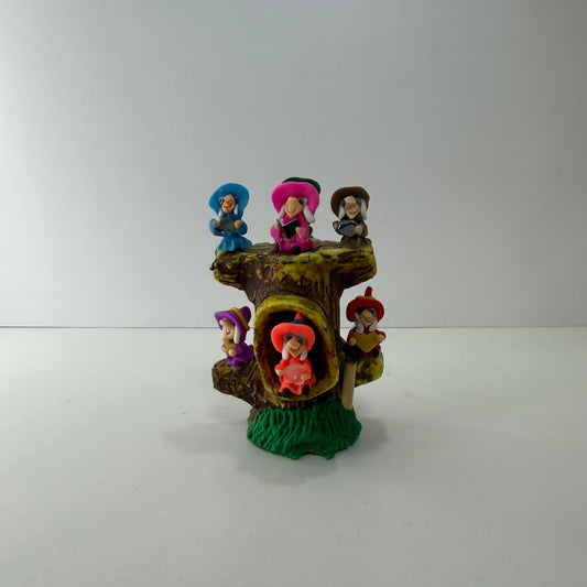 Figura - Árbol de Brujitas de Colores