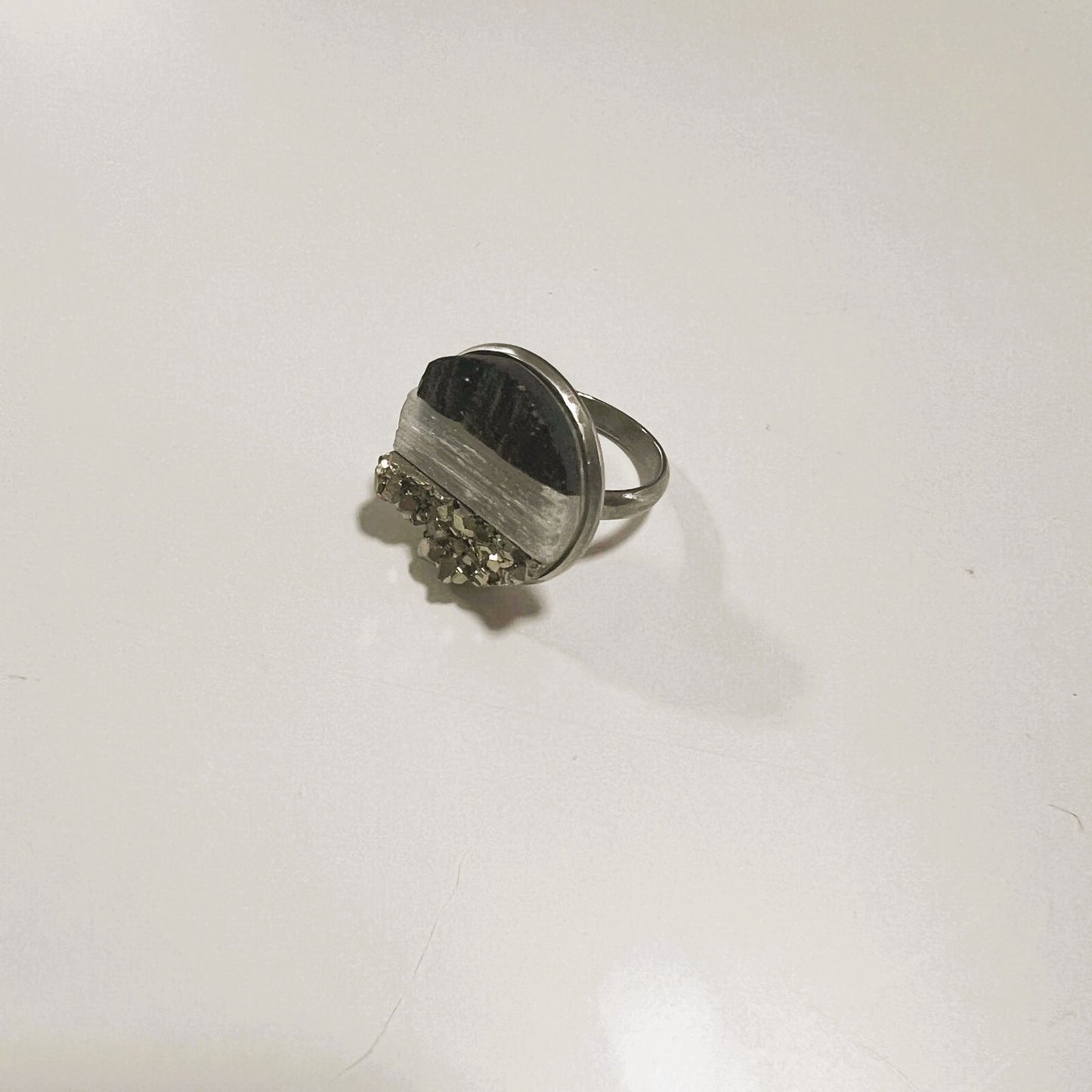 Anillo - Ajustable Pirita, Selenita y Turmalina Negra